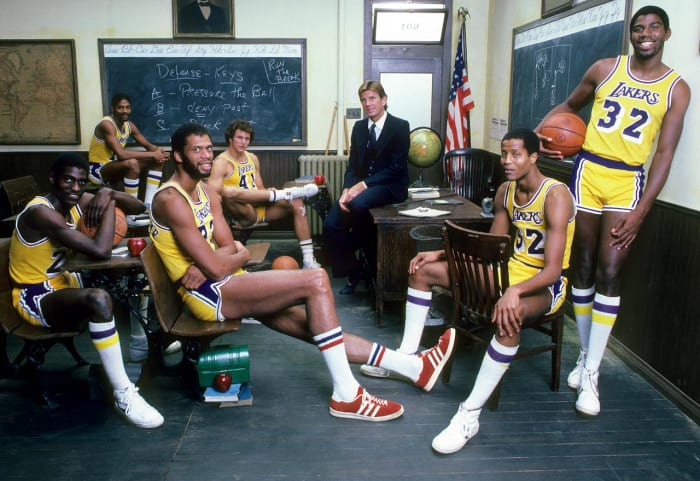1981-Magic-Johnson-Cooper-Nixon-Abdul-Jabbar-Kupchak-Westhead-Wilkes-001095304.jpg